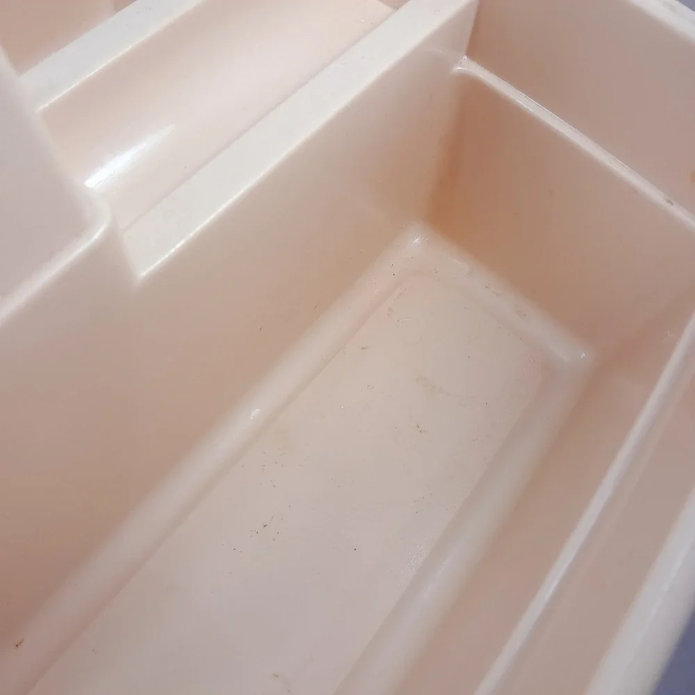 Vintage Rubbermaid 3154 Divided Storage Roughneck Carry Caddy toolbox USA almond